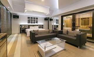 Soho Motel
