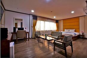 Horizon Hotel