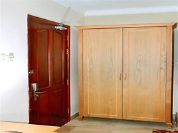 Madella Hotel