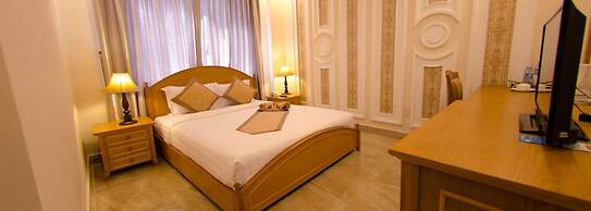 Madella Hotel