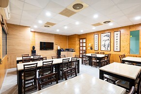 Hotel E Tung