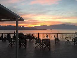Aliki Hotel