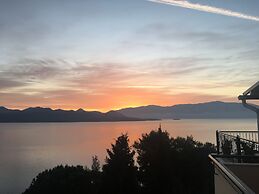 Aliki Hotel