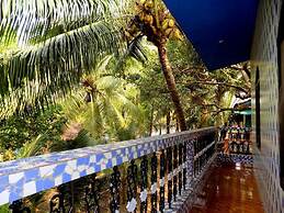 Romaldo Guest House