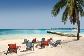 Holiday Inn Express & Suites Nassau by IHG