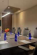 Courtyard By Marriott Santa Marta Resort