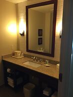 Comfort Inn & Suites Lynchburg Airport - University Area