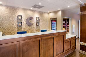 Comfort Inn & Suites Lynchburg Airport - University Area