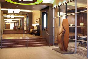 Doubletree By Hilton Reading