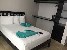 Las Perlas Condo