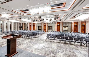 DoubleTree by Hilton Hotel Istanbul - Piyalepasa