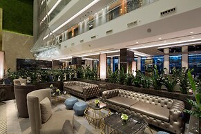 DoubleTree by Hilton Hotel Istanbul - Piyalepasa