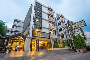 New Siam Palace Ville