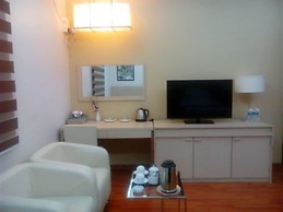 Hotel 7 Mile