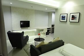 Trendy Hotel