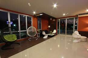 Trendy Hotel