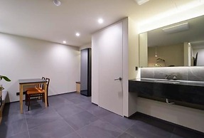 Tara Hotel