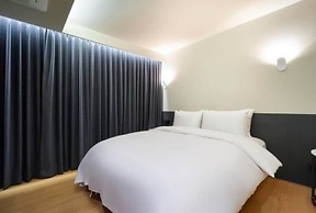 Tara Hotel