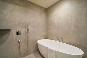Tara Hotel