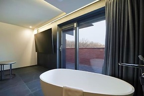 Tara Hotel