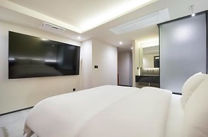 Tara Hotel