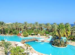 Brayka Bay Resort
