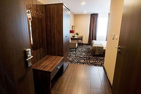 Hotel Atena