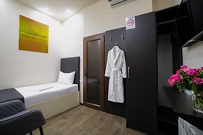 Elysium Gallery Hotel
