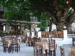 Hani Zisi Hotel