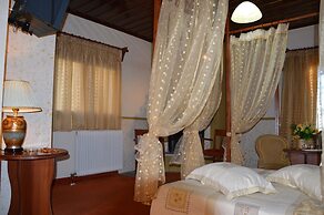 Hani Zisi Hotel