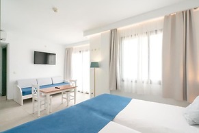 Guya Wave Hotel