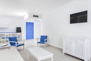 Guya Wave Hotel
