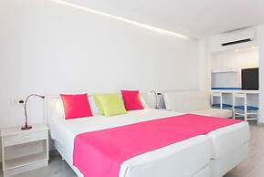 Guya Wave Hotel