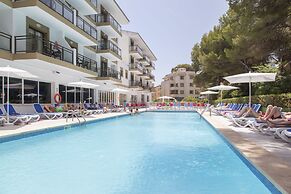 Guya Wave Hotel