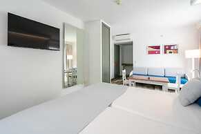 Guya Wave Hotel