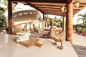 Goood Resort