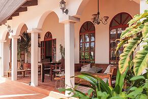 Goood Resort