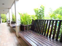 Naraya Riverside Resort
