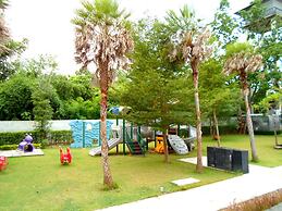 Naraya Riverside Resort