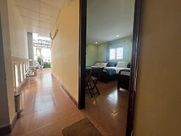 Kim Long Hotel
