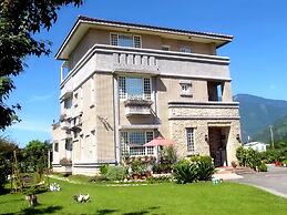Evergreen Garden Home