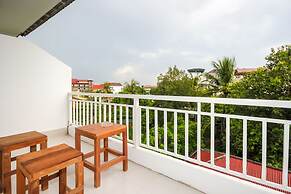 Blossoming Romduol Boutique - Hostel