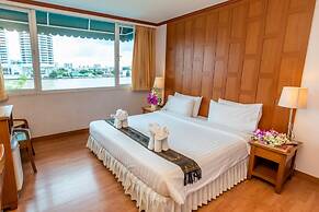 New Siam Riverside