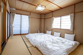 Guest House Ouka - Hostel