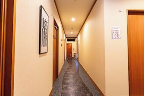 Guest House Ouka - Hostel