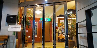 Hotel Abest Shinanjo Ekimae