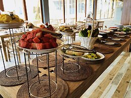 Thaproban Pavilion Resort & Spa