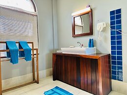 Thaproban Pavilion Resort & Spa