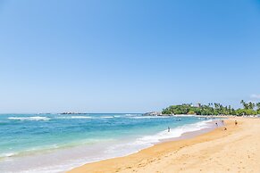 Thaproban Beach House