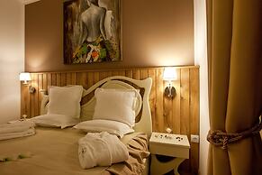 Earth and People Hotel & Spa